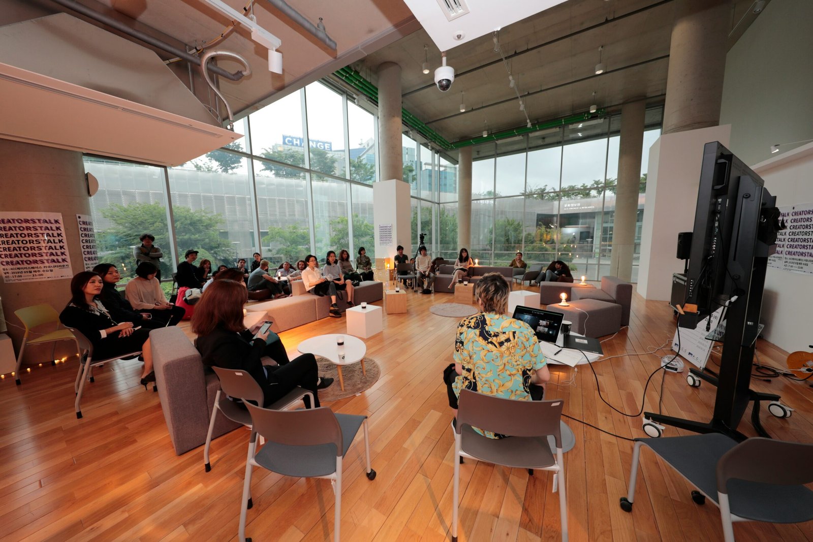 Modern Business Meetup & Workshop